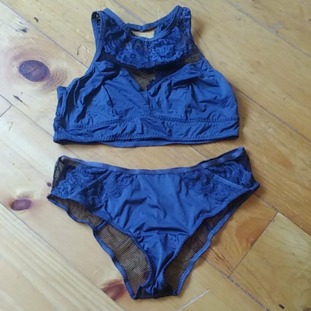Torrid bra and panty set